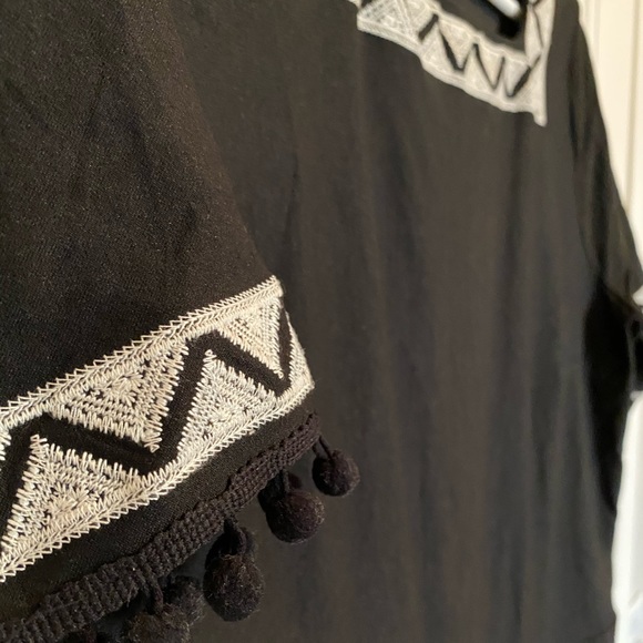 Piper & Scoot Embroidered Jumpsuit - Picture 4 of 4